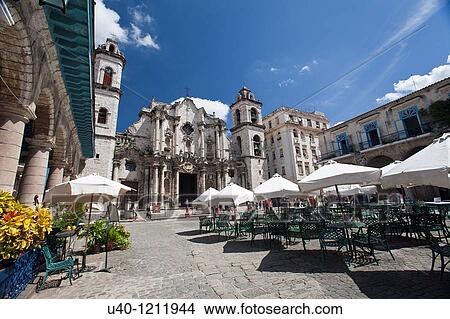 Picture - Cuba, Havana Vieja, Plaza de la Catedral. Fotosearch