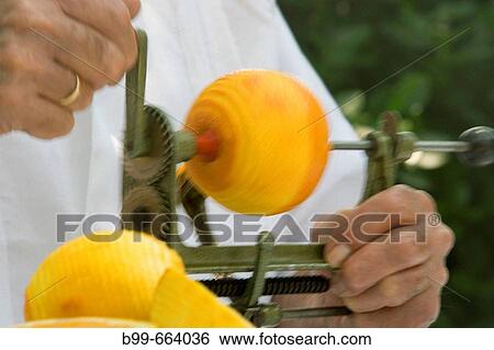 CUBAN MAN PEELING ORANGES MIAMI, FLORIDA USA View Large Photo Image Stock Photograph - CUBAN MAN PEELING ORANGES MIAMI, FLORIDA USA. Fotosearch