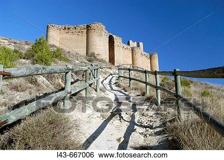 Davalillo castle. San Asensio, La Rioja, Spain View Large Photo Image Stock Photograph - Davalillo castle. San Asensio, La Rioja, Spain. Fotosearch