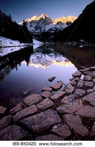 Dawn at the Maroon Bells, Snowmass Wilderness View Large Photo Image Stock Image - Dawn at the Maroon Bells, Snowmass Wilderness. Fotosearch