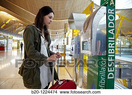 Desfibrilador, Terminal T4, Aeropuerto de Barajas, Madrid, Spain. View Large Photo Image Picture - Desfibrilador, Terminal T4, Aeropuerto de Barajas, Madrid, Spain.. Fotosearch