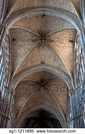 DETAIL VAULT AVILA CATHEDRAL, CASTILLA Y LEON, SPAIN View Large Photo Image Stock Photography - DETAIL VAULT AVILA CATHEDRAL, CASTILLA Y LEON, SPAIN. Fotosearch