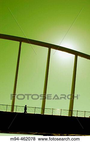 Detalle del puente de la peineta, diseado por Santiago Calatrava, Val? ncia. View Large Photo Image Stock Photo - Detalle del puente de la peineta, diseado por Santiago Calatrava, Val? ncia.. Fotosearch