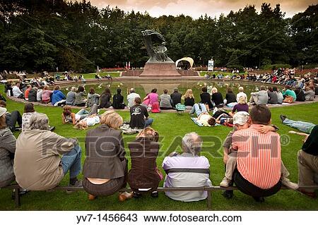 Dominical concert of Chopin in Lazienki Park Chopin sculpture Warsaw, Mazovia, Poland, Europe View Large Photo Image Stock Image - Dominical concert of Chopin in Lazienki Park Chopin sculpture Warsaw, Mazovia, Poland, Europe. Fotosearch