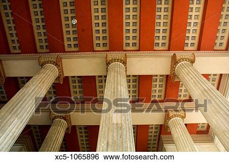 Doric Propylaea on King's Square in Munich View Large Photo Image Stock Photograph - Doric Propylaea on King's Square in Munich. Fotosearch