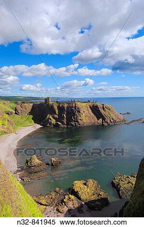 Stock Photography - Dunnottar Castle, Stonehaven, Aberdeenshire, Scotland, U K. Fotosearch