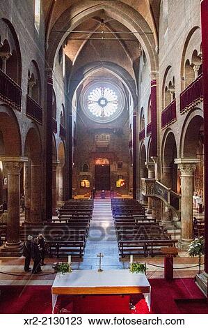 Stock Image - Duomo di Modena, Emilia Romagna, Italy.. Fotosearch