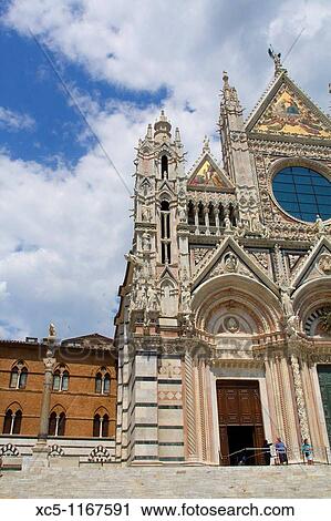 Stock Image - Duomo, Siena, Tuscany, Italy. Fotosearch