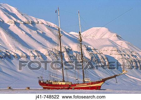 Dutch yacht Nooderlicht frozen in fiord near Longyearbyen Spitsbergen Island Svalbard Norwegian Arctic View Large Photo Image Stock Image - Dutch yacht Nooderlicht frozen in fiord near Longyearbyen Spitsbergen Island Svalbard Norwegian Arctic. Fotosearch