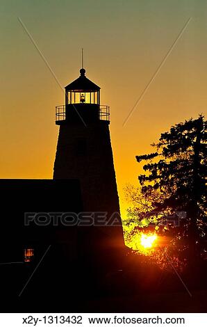 Dyce Head Lighthouse, Castine, Maine, ME, USA View Large Photo Image Stock Image - Dyce Head Lighthouse, Castine, Maine, ME, USA. Fotosearch