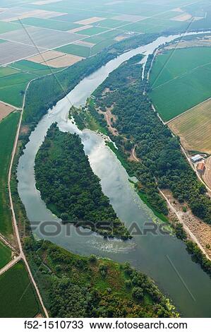 Stock Image - Ebro river meander Pina de Ebro Village Zaragoza Province, Aragon, Spain, Europe.. Fotosearch