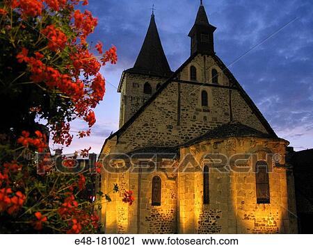 EGLISE SAINT GEORGES RIOM ES MONTAGNES VILLAGE MONTS DU CANTAL AUVERGNE FRANCE View Large Photo Image Stock Image - EGLISE SAINT GEORGES RIOM ES MONTAGNES VILLAGE MONTS DU CANTAL AUVERGNE FRANCE. Fotosearch