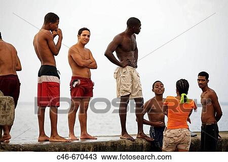 El Malec? n. Havana, Cuba View Large Photo Image Stock Image - El Malec? n. Havana, Cuba. Fotosearch