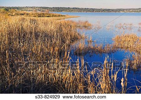 Embalse de Guajaraz. Arg? s. Provincia de Toledo. Castile-La Mancha, Spain. View Large Photo Image Stock Photo - Embalse de Guajaraz. Arg? s. Provincia de Toledo. Castile-La Mancha, Spain.. Fotosearch
