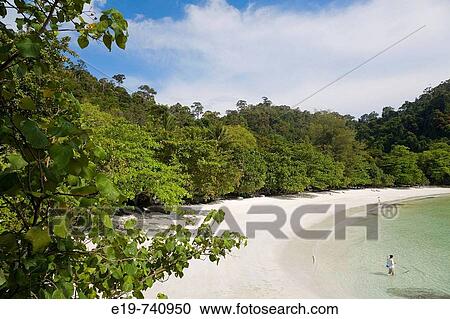 Emerald Bay. Pangkor Laut island, near Pulau Pangkor. West coast of Malaysia View Large Photo Image Stock Image - Emerald Bay. Pangkor Laut island, near Pulau Pangkor. West coast of Malaysia. Fotosearch