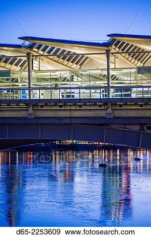 Stock Photo - England, London, Southbank, Blackfriars Bridge, dawn.. Fotosearch