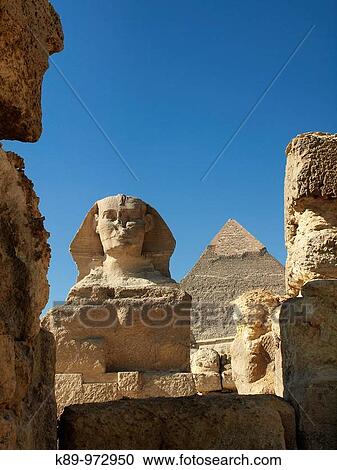 Esfinge, PirBmides Giza, El Cairo, Egipto View Large Photo Image Stock Image - Esfinge, PirBmides Giza, El Cairo, Egipto. Fotosearch