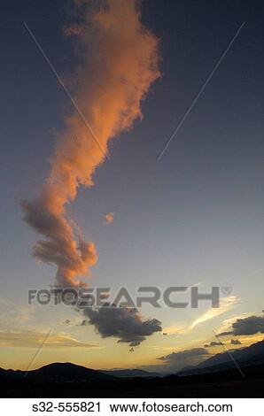 Evening clouds. Pyrenees. Artieda. Zaragoza province. Arag? n. Spain View Large Photo Image Stock Image - Evening clouds. Pyrenees. Artieda. Zaragoza province. Arag? n. Spain. Fotosearch