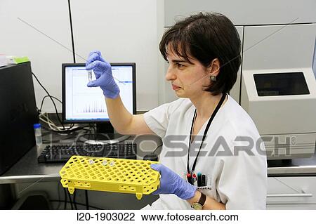 Extraction of DNA from lung tumor biopsies for EGFR gene mutation study for possible treatment with anti-EGFR View Large Photo Image Stock Image - Extraction of DNA from lung tumor biopsies for EGFR gene mutation study for possible treatment with anti-EGFR. Fotosearch