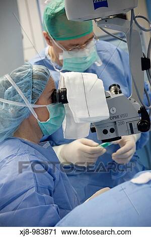 Stock Image - Eye surgery, cataract surgery, ophthalmology operating room. Hospital Policlinica Gipuzkoa, San Sebastian, Donostia, Euskadi, Spain. Fotosearch