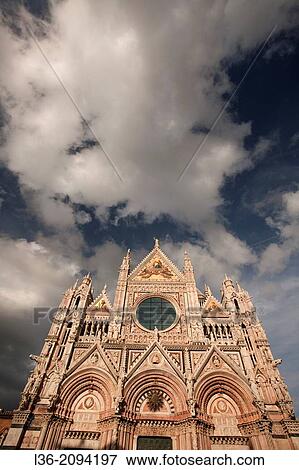 Stock Photo - Fa? ade of the Duomo (cathedral), Siena, Tuscany, Italy. Fotosearch