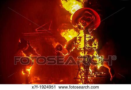 Falla of San Vicente Periodista Azati i Padilla burning, Fallas festival, Valencia, Spain View Large Photo Image Stock Image - Falla of San Vicente Periodista Azati i Padilla burning, Fallas festival, Valencia, Spain. Fotosearch