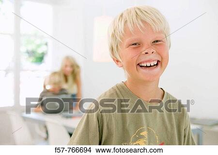 Picture - Family. Fotosearch
