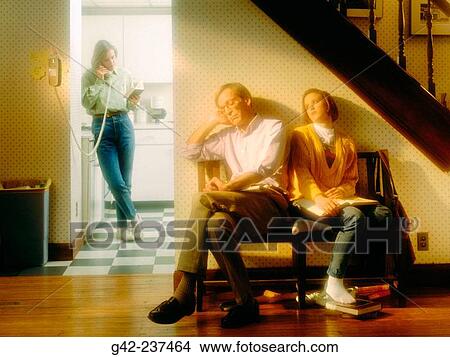 Picture - Family. Fotosearch