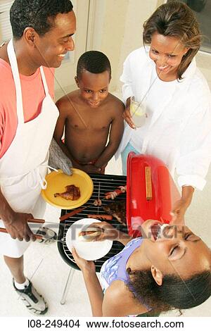 Picture - Family. Fotosearch