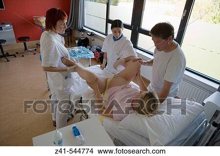 Picture - Family. Fotosearch