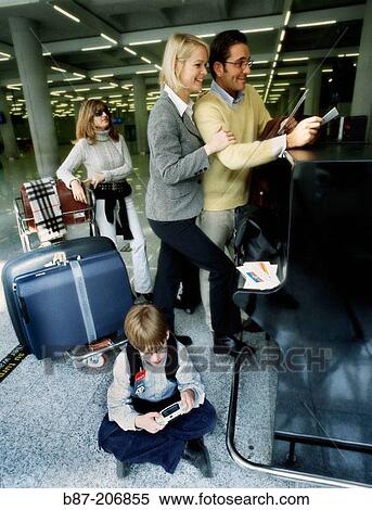 Family View Large Photo Image Stock Photography - Family. Fotosearch
