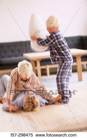 Stock Photography - Family. Fotosearch