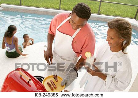 Stock Photography - Family. Fotosearch