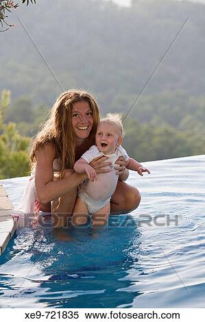 Stock Photography - Family. Fotosearch