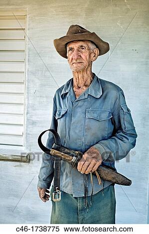 Stock Photography - Farmers, Viales Valley, Pinar del R? o province, Cuba.. Fotosearch