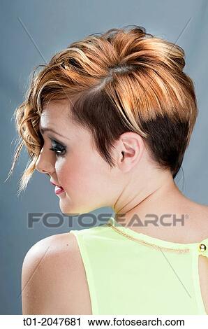 Stock Image - fashion girl.. Fotosearch
