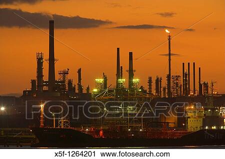 Fawley Oil Refinery at Sunset Fawley nr Southampton Hampshire View Large Photo Image Stock Image - Fawley Oil Refinery at Sunset Fawley nr Southampton Hampshire. Fotosearch