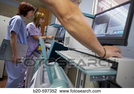 FCR Capsula, Fuji Computed Radiography reader. Hospital de Zumarraga, Gipuzkoa, Euskadi, Spain View Large Photo Image Stock Image - FCR Capsula, Fuji Computed Radiography reader. Hospital de Zumarraga, Gipuzkoa, Euskadi, Spain. Fotosearch
