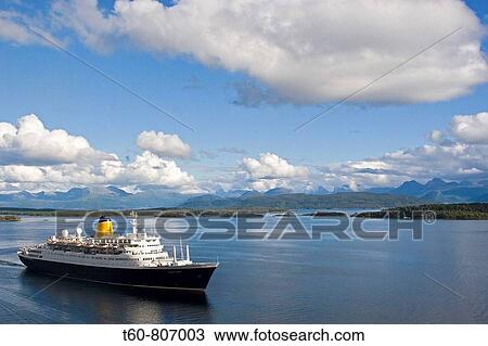 Ferry leaving the harbour in Molde, Norway View Large Photo Image Stock Image - Ferry leaving the harbour in Molde, Norway. Fotosearch