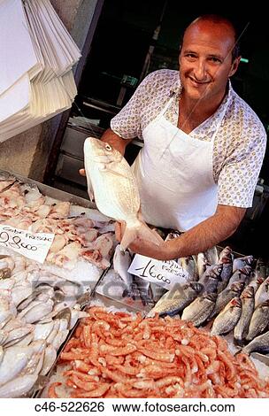 Fish market. Campo della Pescaria market. Venice. Veneto, Italy View Large Photo Image Stock Photograph - Fish market. Campo della Pescaria market. Venice. Veneto, Italy. Fotosearch