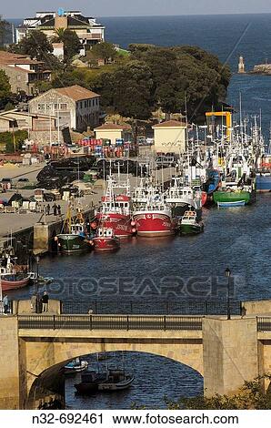 Fishing boats, San Vicente de la Barquera. Cantabria, Spain View Large Photo Image Stock Image - Fishing boats, San Vicente de la Barquera. Cantabria, Spain. Fotosearch
