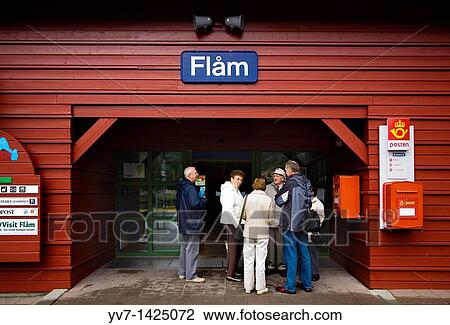 Stock Image - Flam Railway Station Fl? msbana Fl? m, Aurlandsfjord, Aurland, Sogn og Fjordane, Norway. Fotosearch