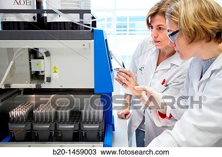 Flash chromatography, method used to purify individual chemical compounds from mixtures of compounds which differ in polarity, synthesis lab, IkerChem research lab, design and synthesis of new chemical entities with therapeutic applications in oncology View Large Photo Image Stock Image - Flash chromatography, method used to purify individual chemical compounds from mixtures of compounds which differ in polarity, synthesis lab, IkerChem research lab, design and synthesis of new chemical entities with therapeutic applications in oncology. Fotosearch