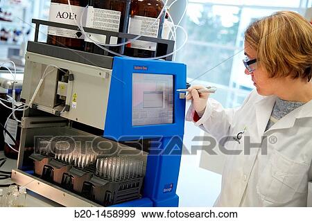 Flash chromatography, method used to purify individual chemical compounds from mixtures of compounds which differ in polarity, synthesis lab, IkerChem research lab, design and synthesis of new chemical entities with therapeutic applications in oncology View Large Photo Image Stock Photo - Flash chromatography, method used to purify individual chemical compounds from mixtures of compounds which differ in polarity, synthesis lab, IkerChem research lab, design and synthesis of new chemical entities with therapeutic applications in oncology. Fotosearch