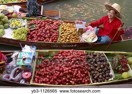 Stock Photography - Floating Market, Damnoen Saduak, Near Bangkok, Thailand. Fotosearch