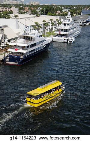 Florida, Fort Ft Lauderdale, 17th Street Causeway Bridge, Intracoastal Waterway, Stranahan River, view, water taxi, boat, passenger, waterfront, luxury yacht, moored, marina, View Large Photo Image Stock Image - Florida, Fort Ft Lauderdale, 17th Street Causeway Bridge, Intracoastal Waterway, Stranahan River, view, water taxi, boat, passenger, waterfront, luxury yacht, moored, marina,. Fotosearch
