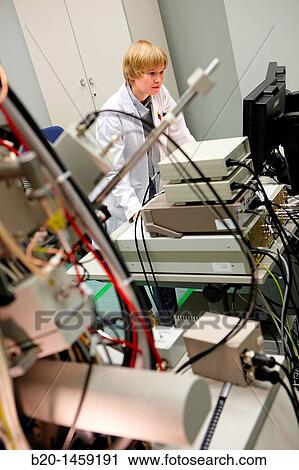 Focused-Ion-Beam Nanofabrication Laboratory, Dual-Beam Focused-Ion-Beam FIB, Helios NanoLabTM DualBeamTM, Nanofabrication Tool, Nano-scale materials fabrication and manipulation, High-resolution Scanning Electron Microscopy View Large Photo Image Stock Image - Focused-Ion-Beam Nanofabrication Laboratory, Dual-Beam Focused-Ion-Beam FIB, Helios NanoLabTM DualBeamTM, Nanofabrication Tool, Nano-scale materials fabrication and manipulation, High-resolution Scanning Electron Microscopy. Fotosearch