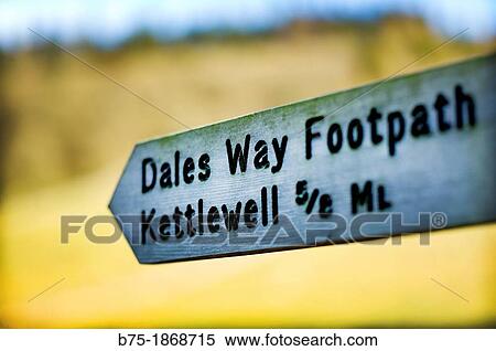 Foothpath signal of Dales Way in Kettlewell, Yorkshire Dales, England. View Large Photo Image Stock Photography - Foothpath signal of Dales Way in Kettlewell, Yorkshire Dales, England.. Fotosearch
