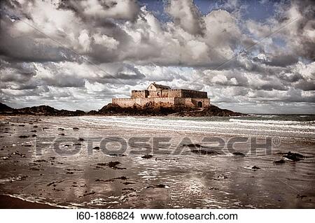 Picture - Fort National, Saint-Malo, Ille-et-Vilaine, Bretagne, Brittany, France, Europe. Fotosearch