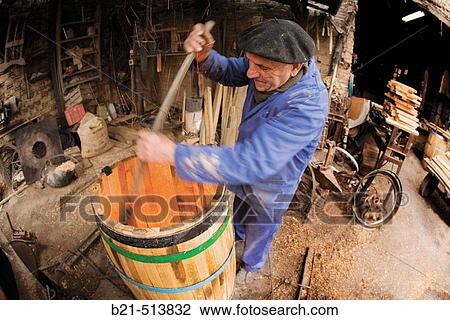 Fortunato Martiartu barrel maker, Murchante. Navarra, Spain View Large Photo Image Stock Image - Fortunato Martiartu barrel maker, Murchante. Navarra, Spain. Fotosearch